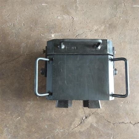 供应汇鑫-ZGQ型撞轨器 手动钢轨撞轨器