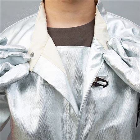 劳卫士LWS-004-A芳纶连体隔热服防高温服辐射热1000℃劳保避火服