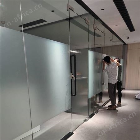 12MM/15MM/19MM东莞办公室隔断磨砂玻璃，中空百叶玻璃，室内玻璃隔断工程，东莞酒店别墅隔断玻璃,会所落地隔断玻璃