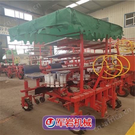 两行辣椒移栽机 四行辣椒移栽机 军岩 玉米苗种植机 现货发售批发定制