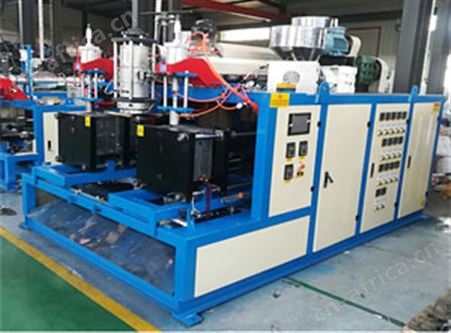 三螺杆双工位兑口吹塑机