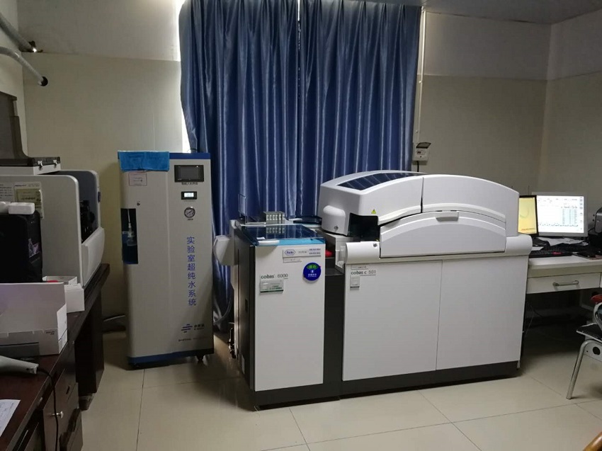 实验室超纯水机有哪几部分构成